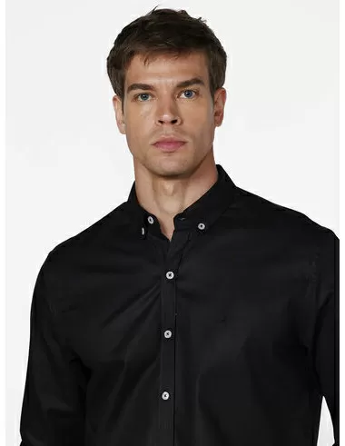 imagem de Camisa Oxford Matera Preto